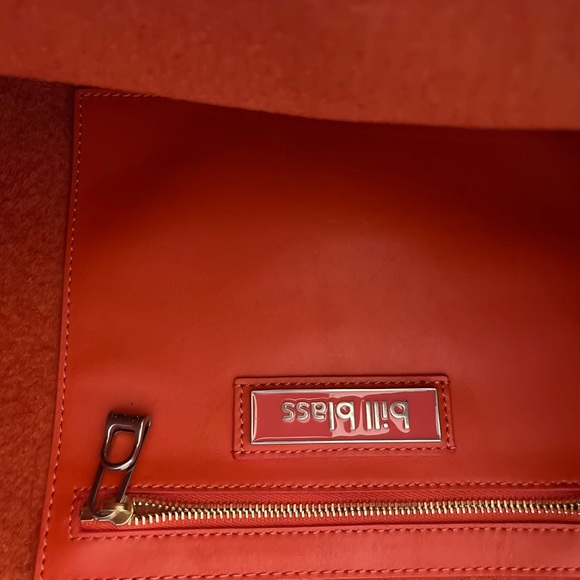 bill blass beautiful bag - Picture 3 of 5